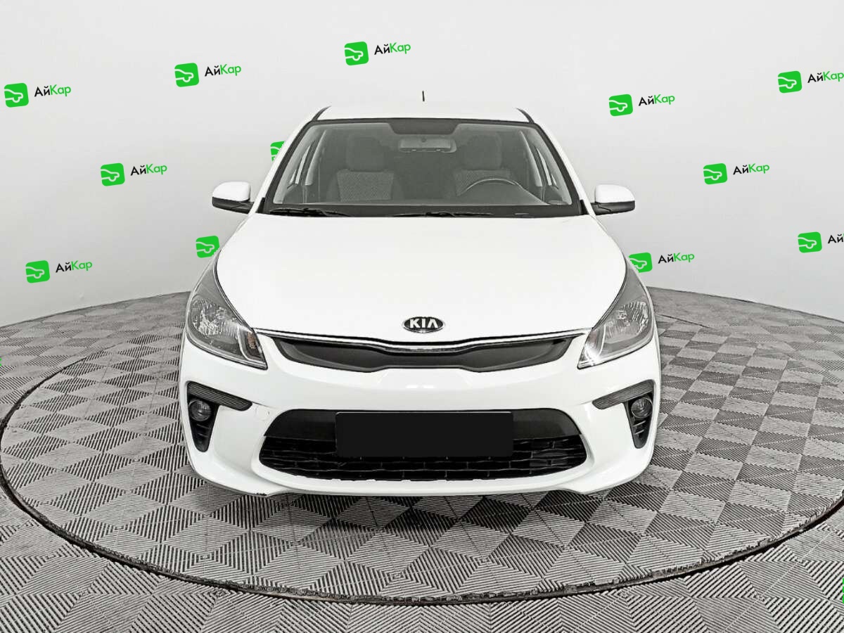 Kia Rio с пробегом — 2020 год. Фото: #1