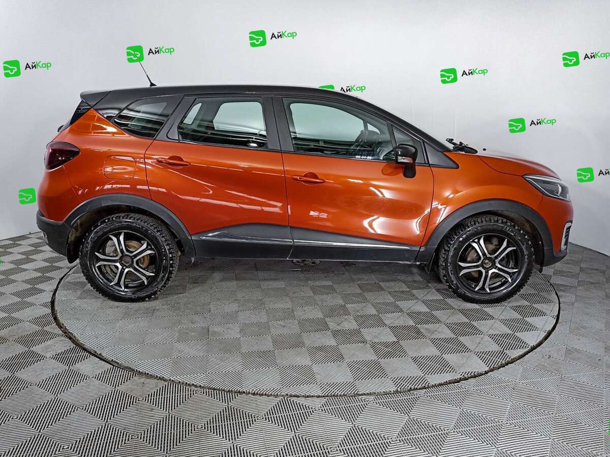 Renault Kaptur с пробегом — 2016 год. Фото: #3