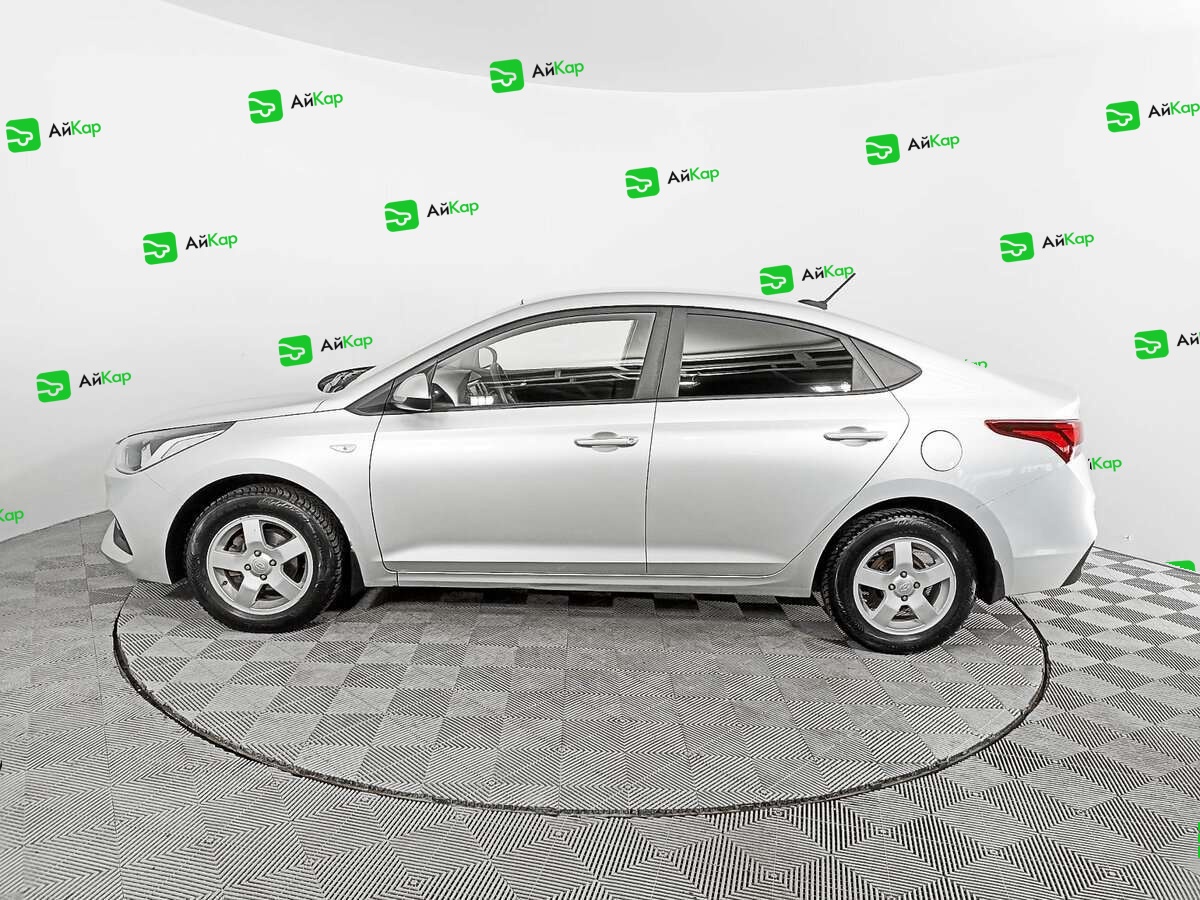 Hyundai Solaris с пробегом — 2017 год. Фото: #7