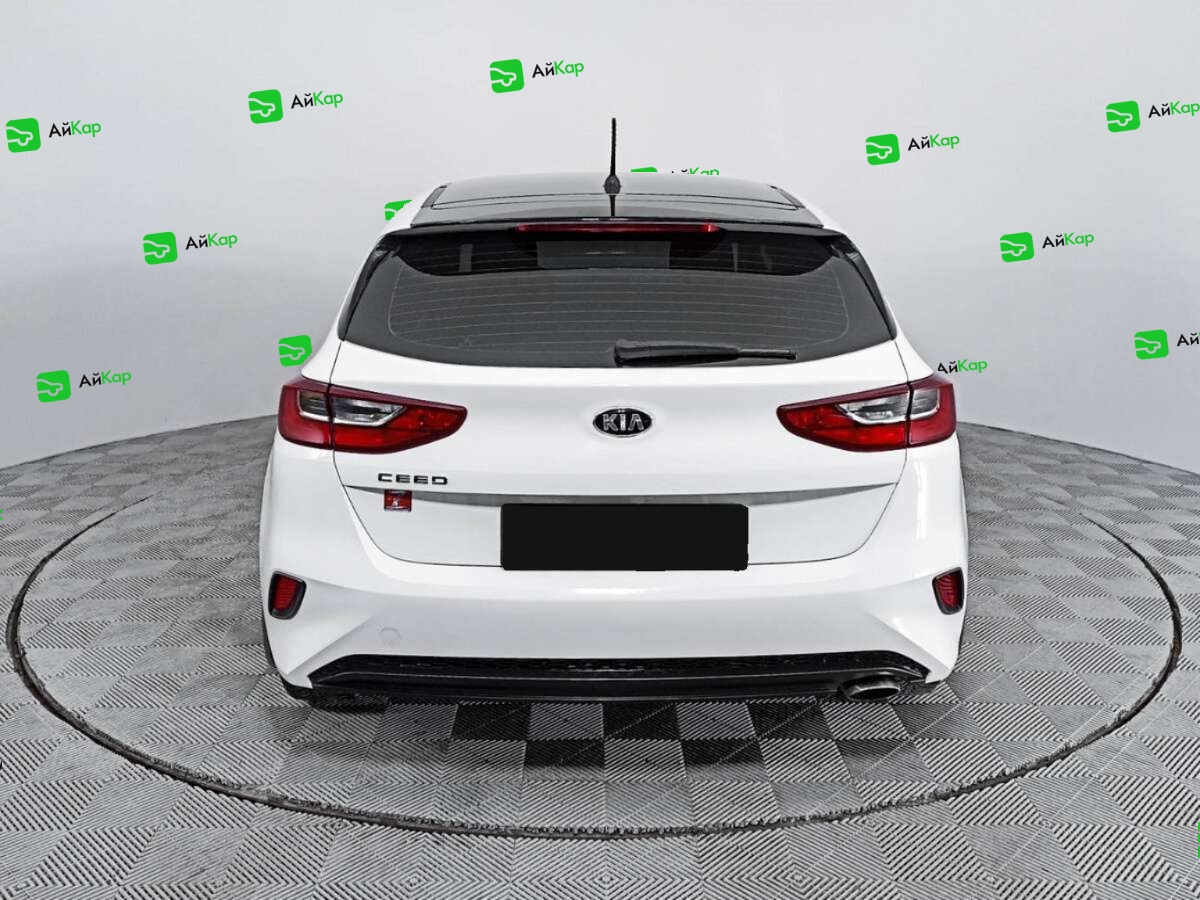 Kia Ceed с пробегом — 2019 год. Фото: #5