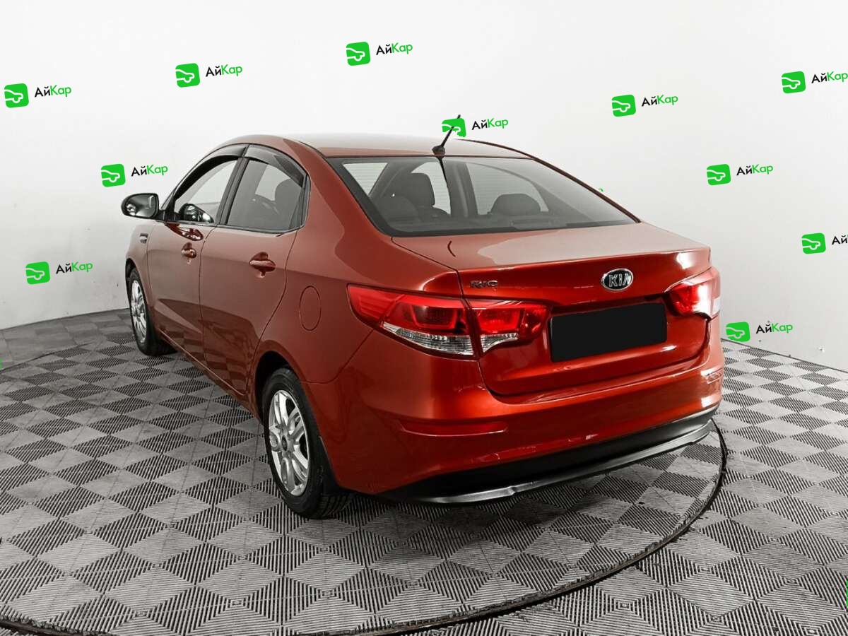 Kia Rio с пробегом — 2016 год. Фото: #5
