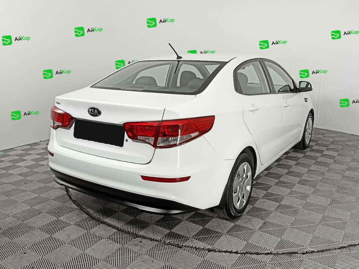 Kia Rio с пробегом — 2015 год. Фото: #3