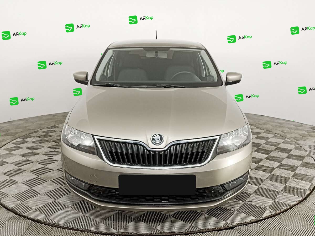 Skoda Rapid с пробегом — 2019 год. Фото: #1