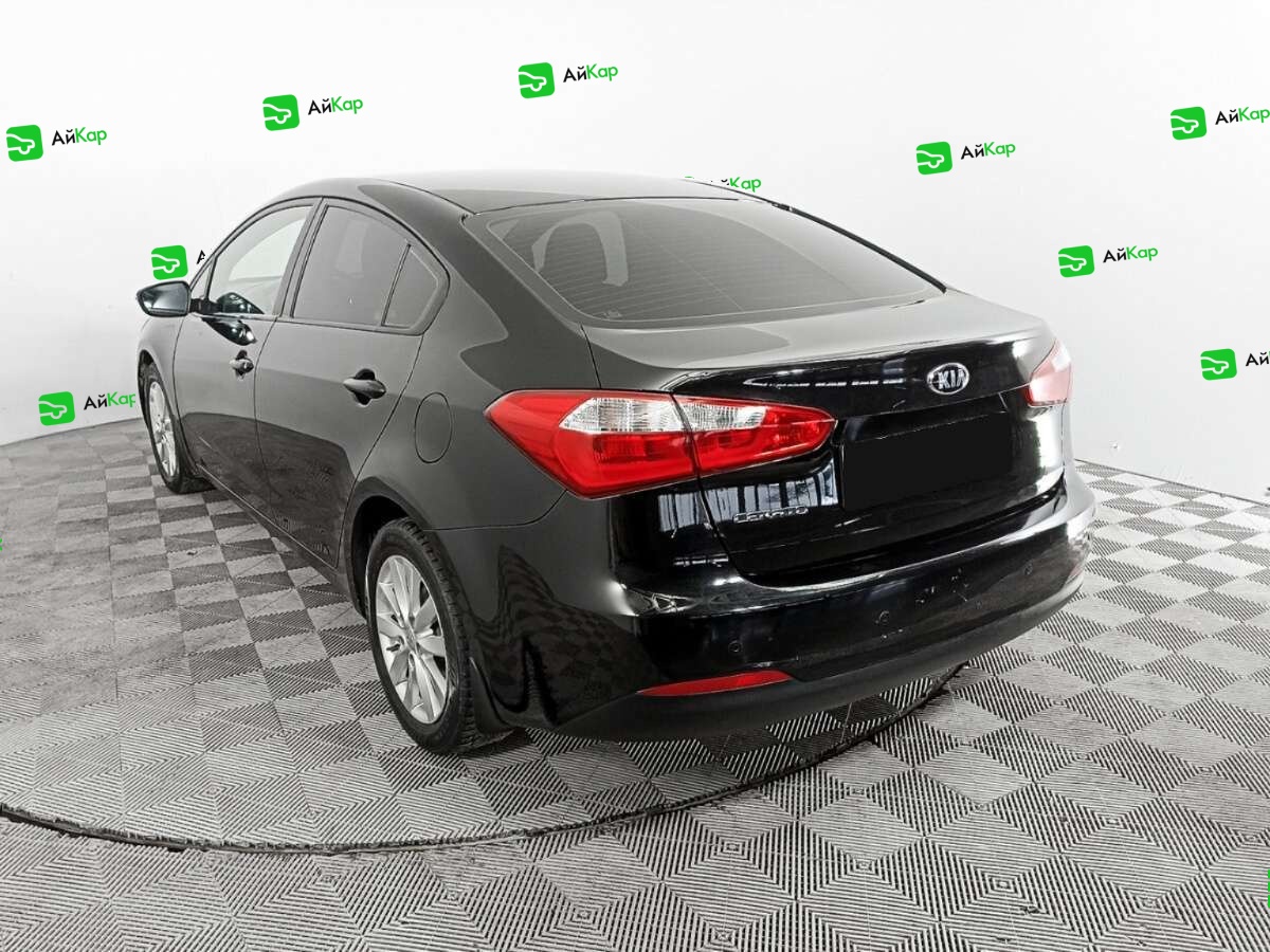 Kia Cerato с пробегом — 2013 год. Фото: #6