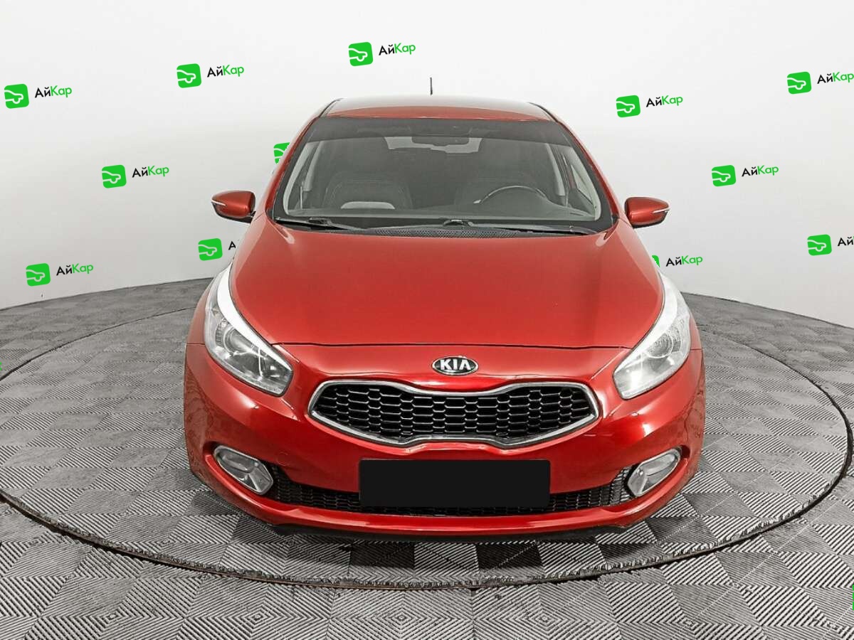 Kia Ceed с пробегом — 2014 год. Фото: #1