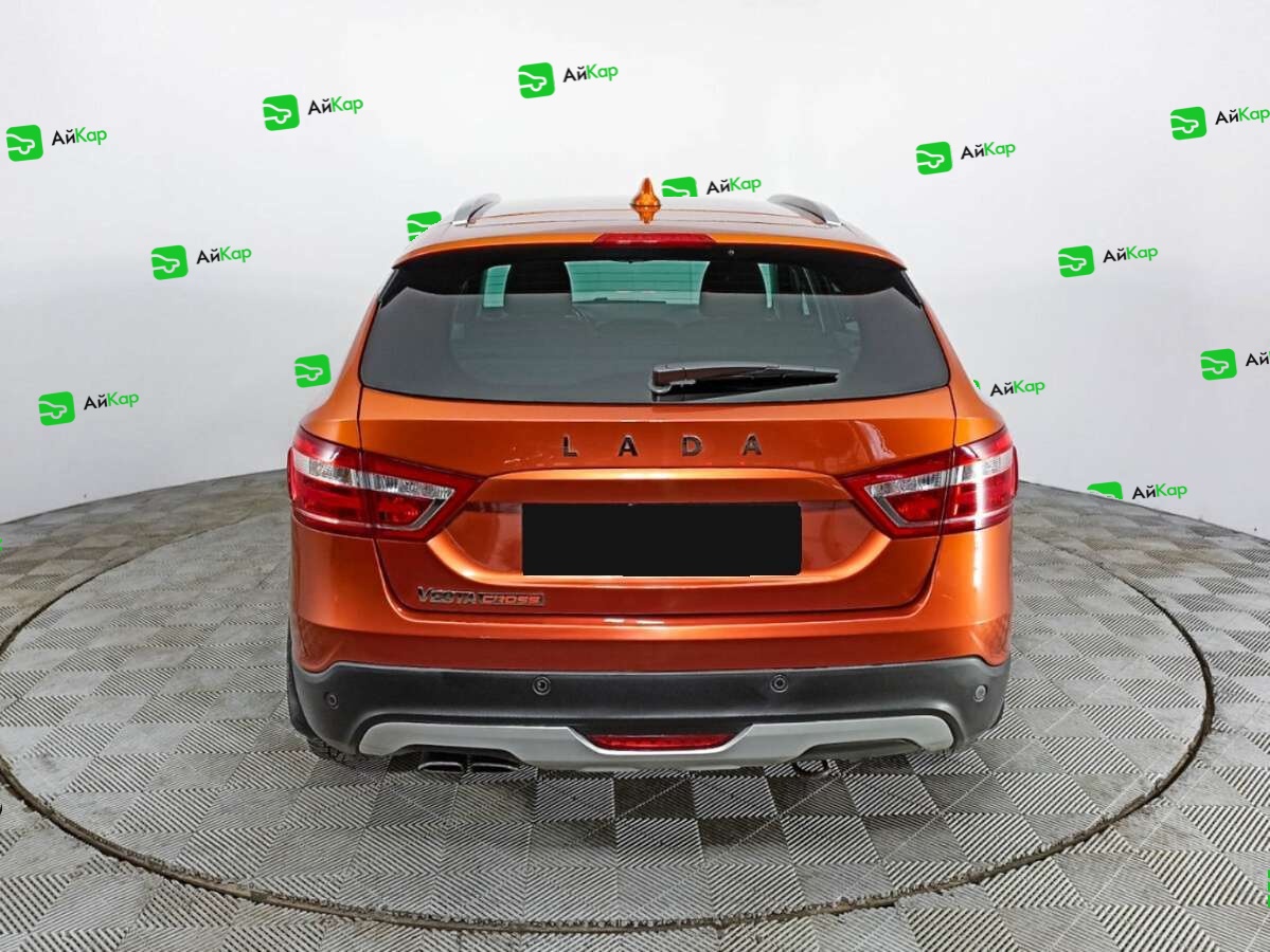 Lada (ВАЗ) Vesta с пробегом — 2021 год. Фото: #5