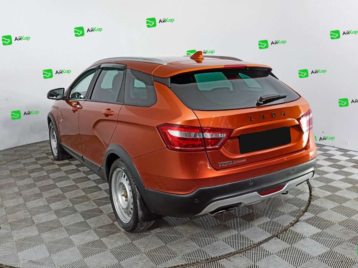 Lada (ВАЗ) Vesta с пробегом — 2021 год. Фото: #6