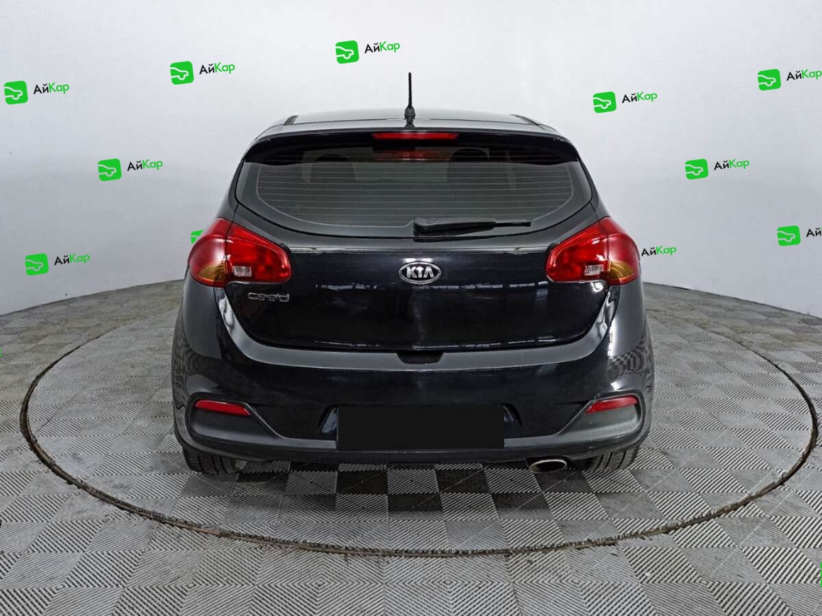 Kia Ceed с пробегом — 2012 год. Фото: #5