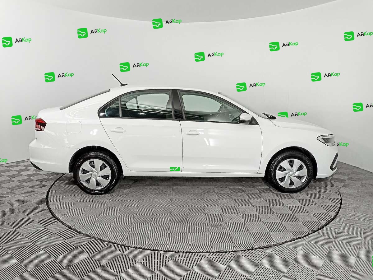 Volkswagen Polo с пробегом — 2021 год. Фото: #3