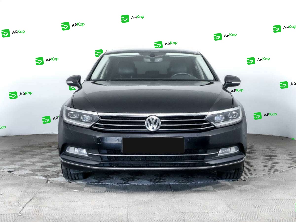 Volkswagen Passat с пробегом — 2017 год. Фото: #1