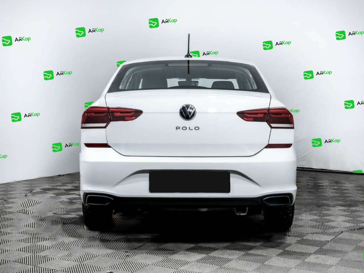 Volkswagen Polo с пробегом — 2022 год. Фото: #4