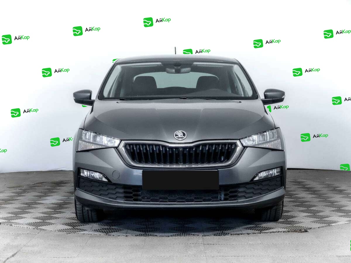 Skoda Rapid с пробегом — 2021 год. Фото: #1