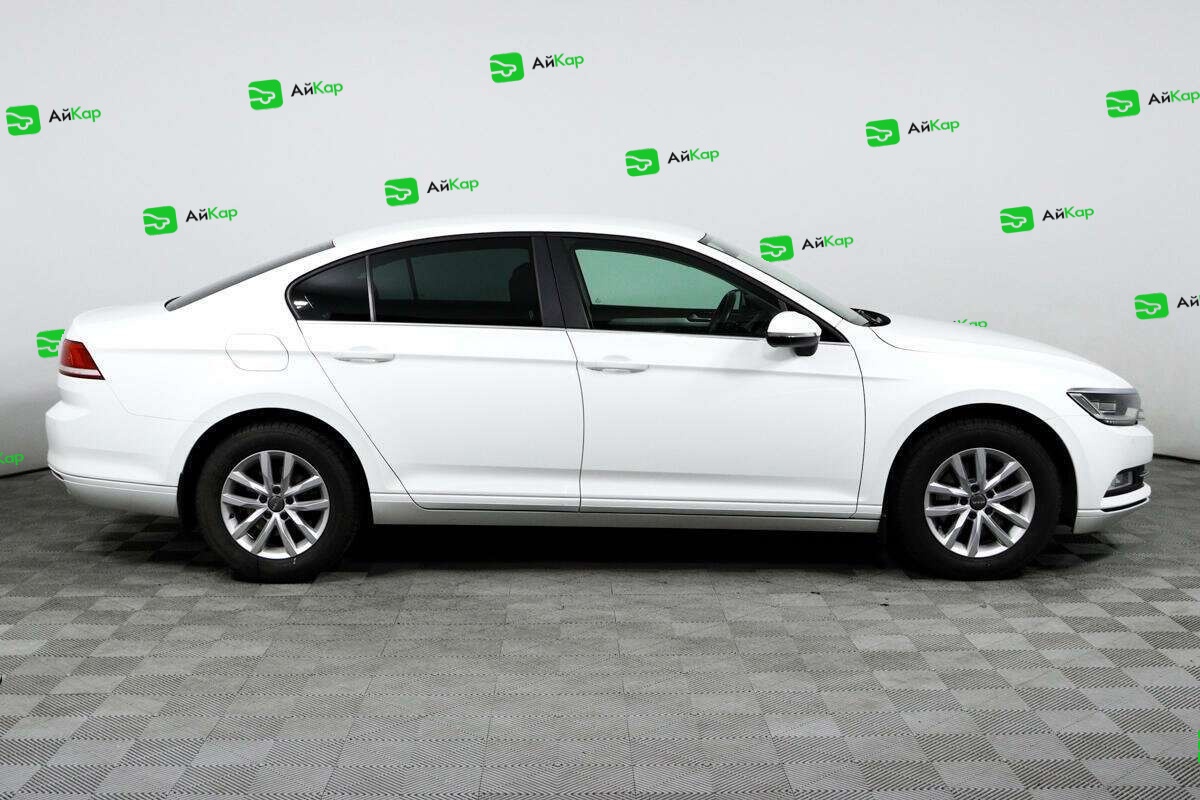 Volkswagen Passat с пробегом — 2016 год. Фото: #3