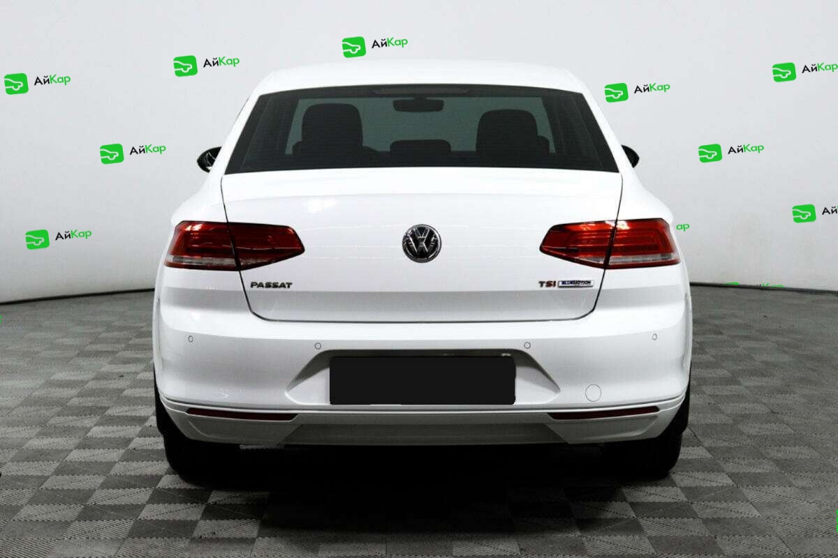Volkswagen Passat с пробегом — 2016 год. Фото: #5