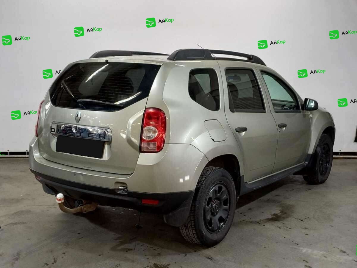 Renault Duster с пробегом — 2014 год. Фото: #4