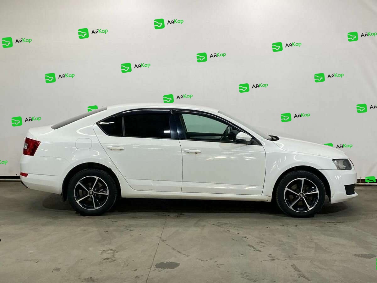 Skoda Octavia с пробегом — 2013 год. Фото: #3