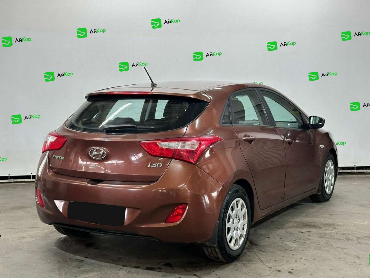 Hyundai i30 с пробегом — 2012 год. Фото: #4
