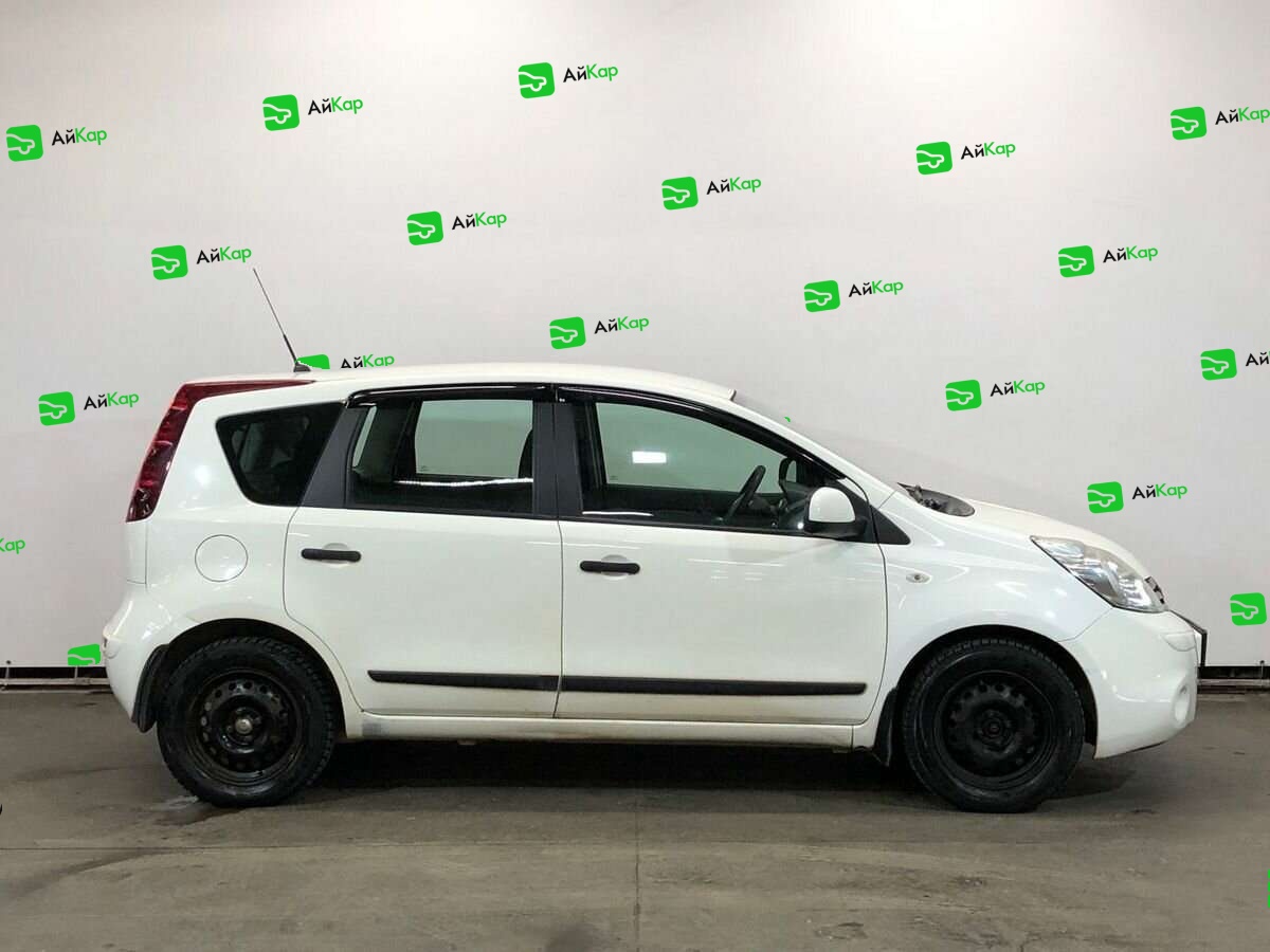 Nissan Note с пробегом — 2013 год. Фото: #3