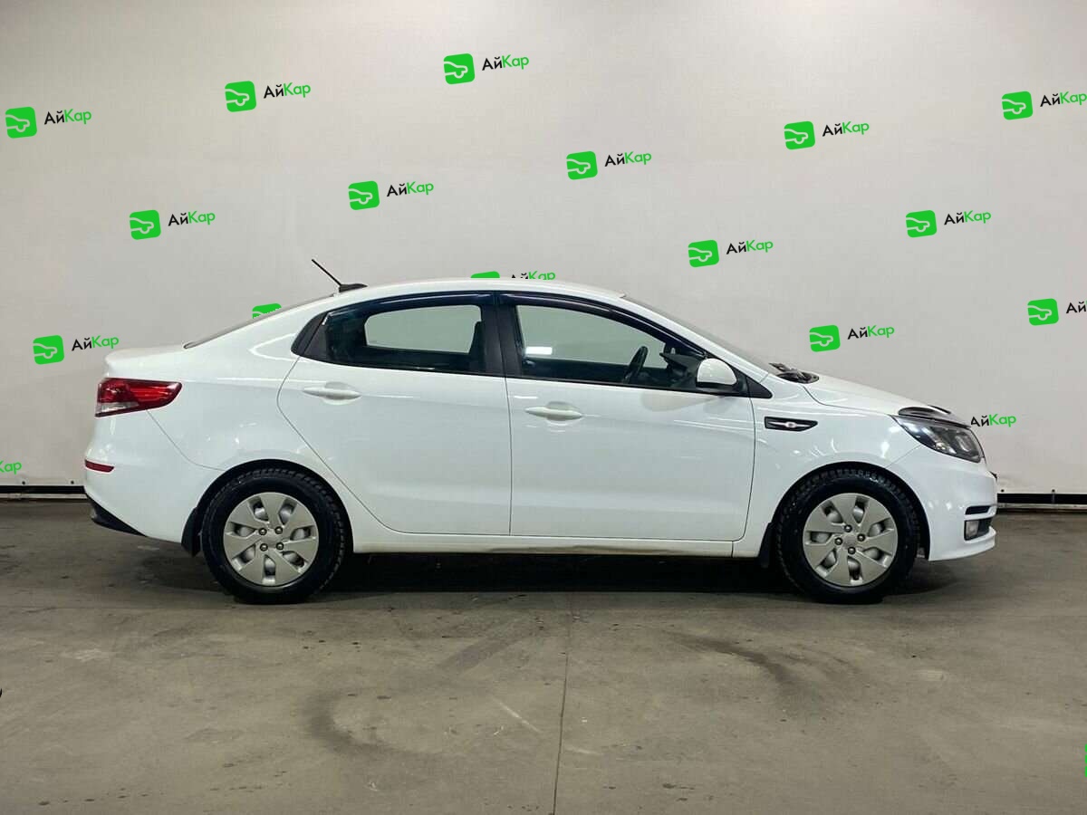 Kia Rio с пробегом — 2017 год. Фото: #3