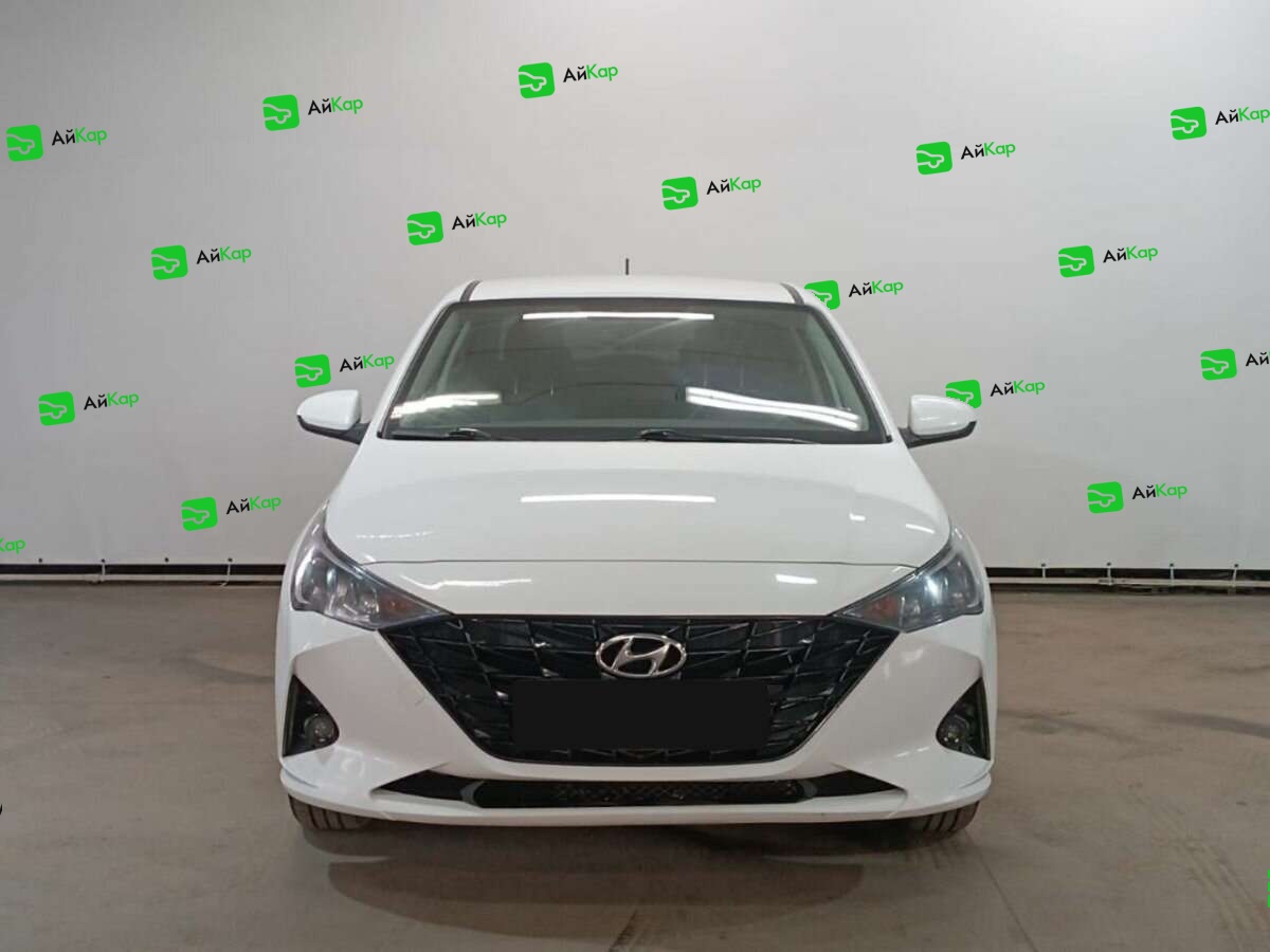 Hyundai Solaris с пробегом — 2022 год. Фото: #1