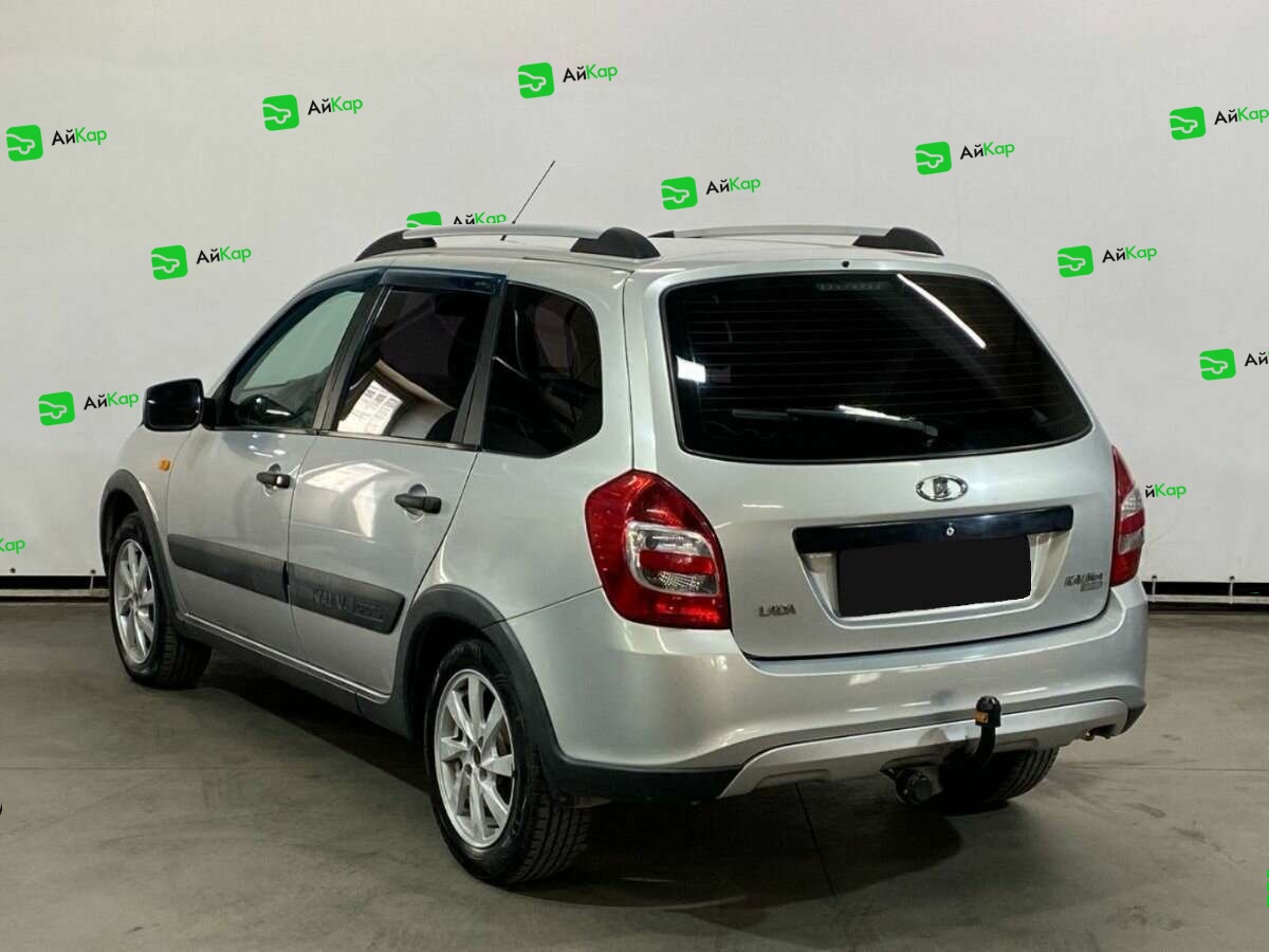 Lada (ВАЗ) Kalina с пробегом — 2015 год. Фото: #6