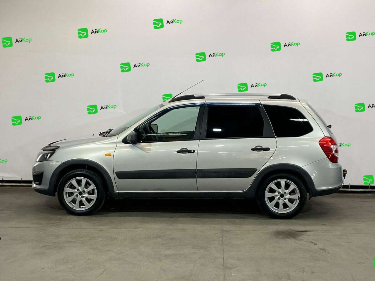 Lada (ВАЗ) Kalina с пробегом — 2015 год. Фото: #7