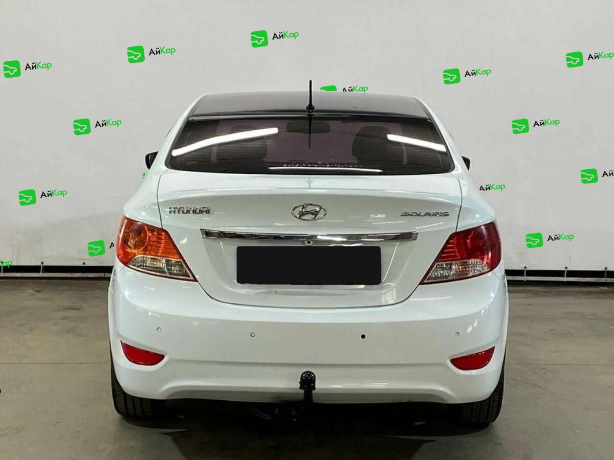 Hyundai Solaris с пробегом — 2013 год. Фото: #5