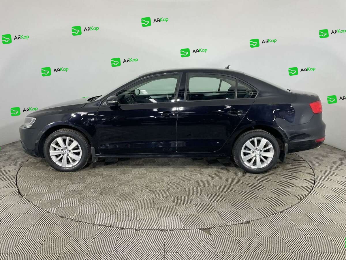 Volkswagen Jetta с пробегом — 2013 год. Фото: #4