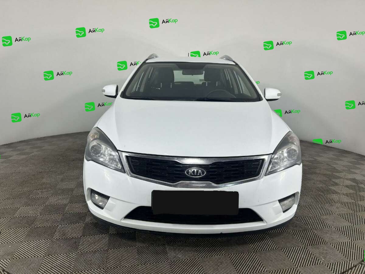 Kia Ceed с пробегом — 2012 год. Фото: #1
