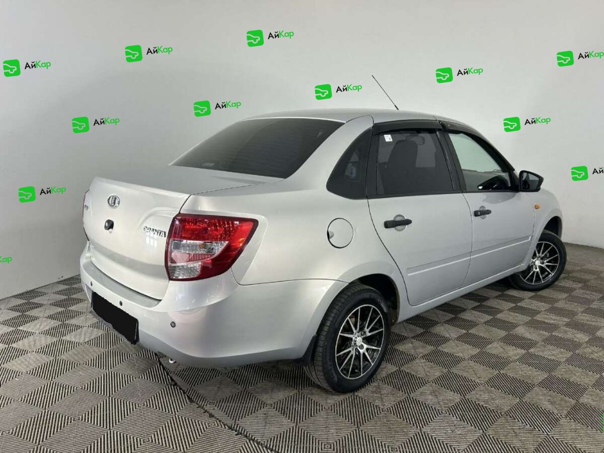 Lada (ВАЗ) Granta с пробегом — 2017 год. Фото: #5