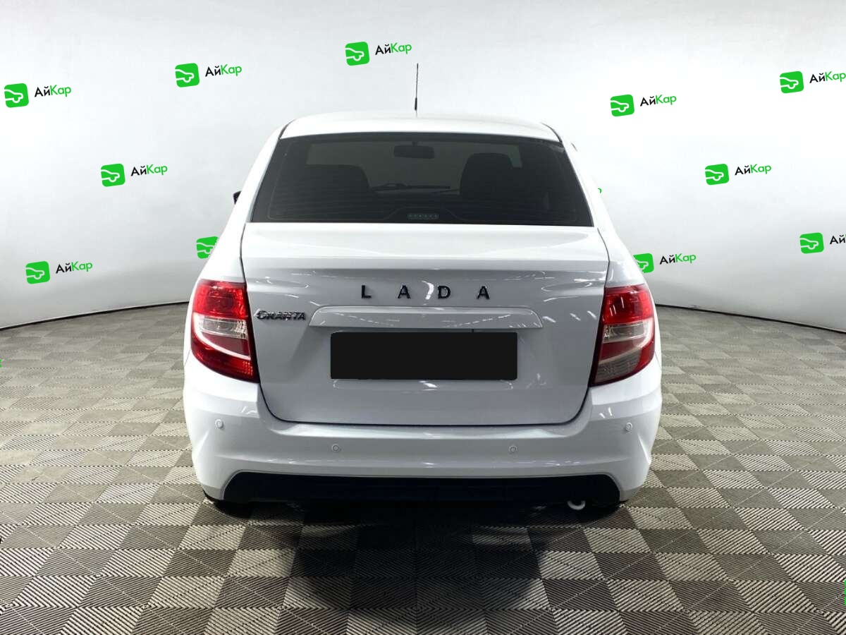 Lada (ВАЗ) Granta с пробегом — 2022 год. Фото: #5