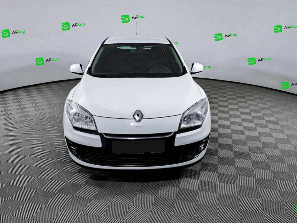 Renault Megane с пробегом — 2013 год. Фото: #1