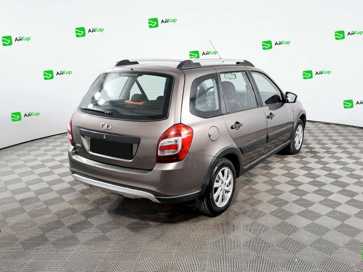 Lada (ВАЗ) Kalina с пробегом — 2016 год. Фото: #4