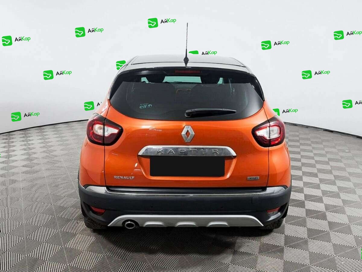 Renault Kaptur с пробегом — 2016 год. Фото: #5