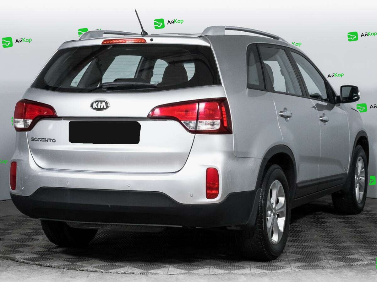 Kia Sorento с пробегом — 2013 год. Фото: #4
