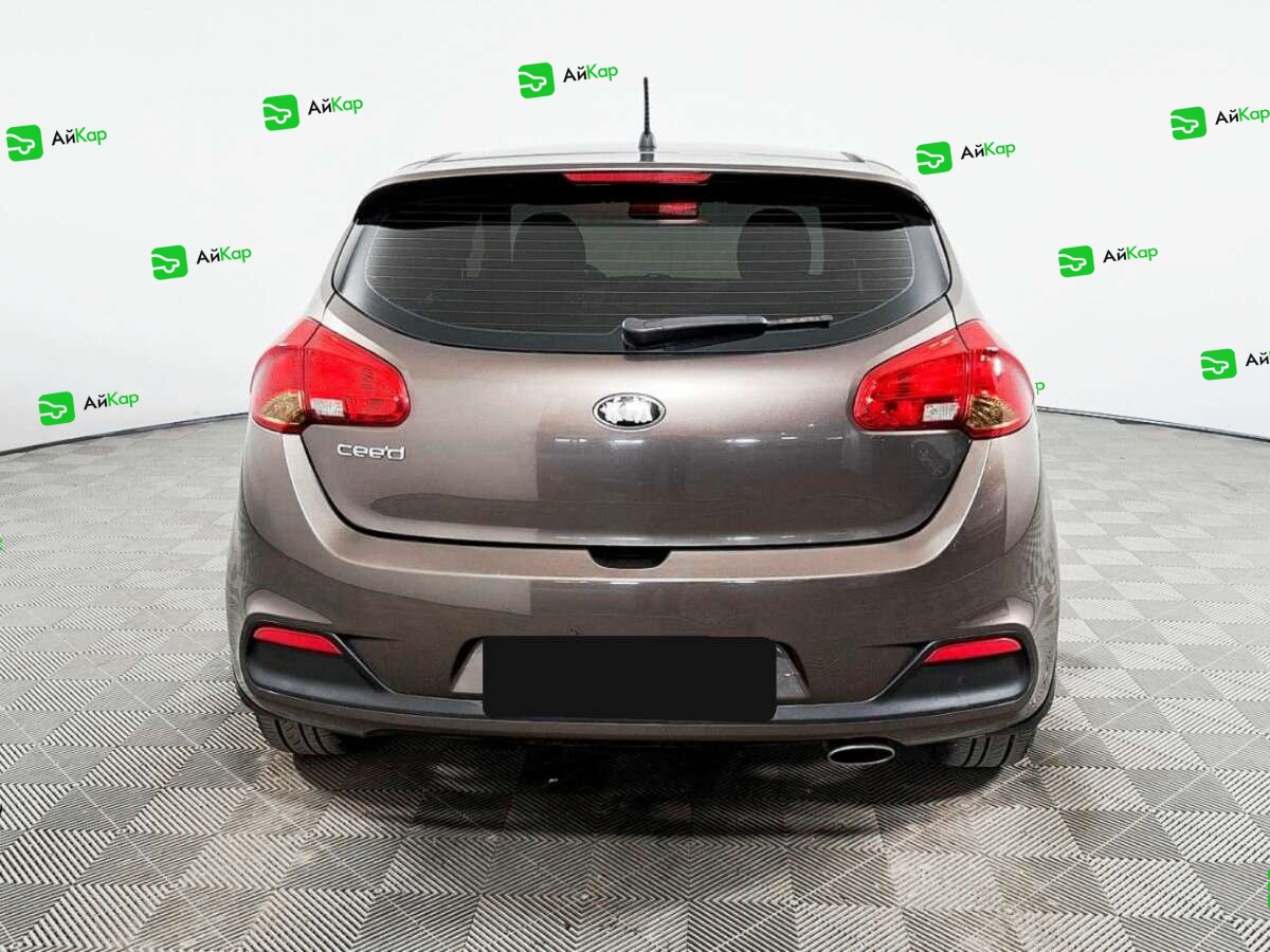 Kia Ceed с пробегом — 2012 год. Фото: #4
