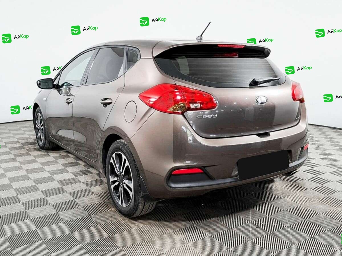 Kia Ceed с пробегом — 2012 год. Фото: #5