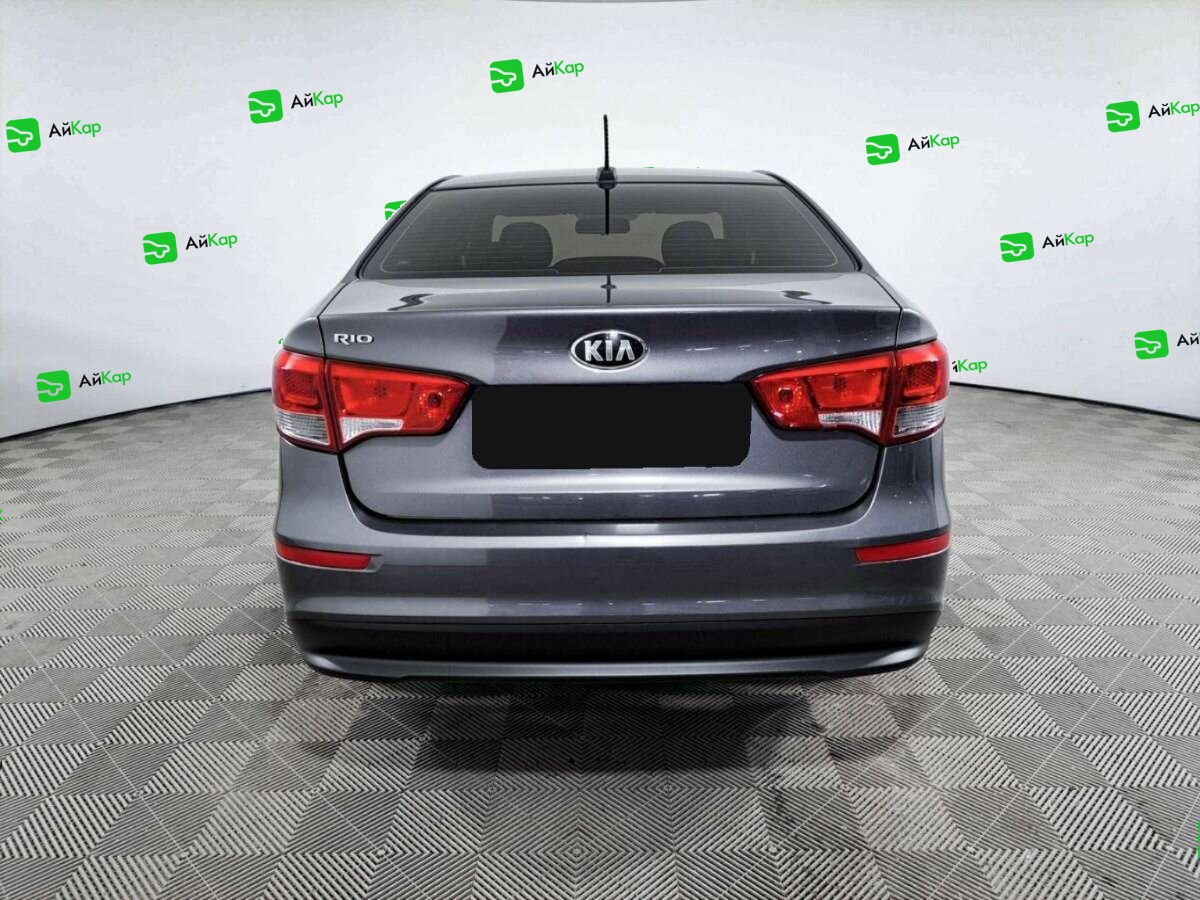 Kia Rio с пробегом — 2017 год. Фото: #4