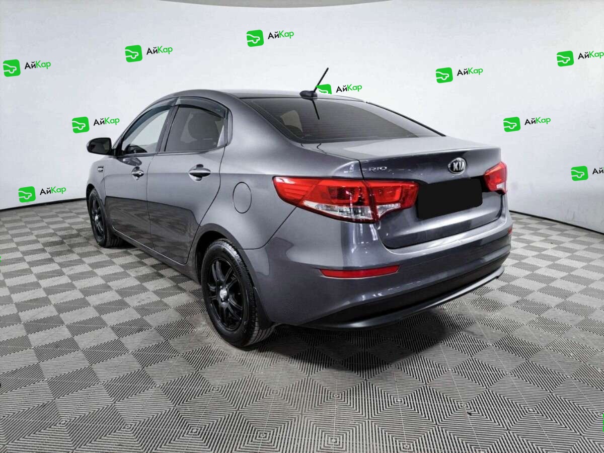 Kia Rio с пробегом — 2017 год. Фото: #5