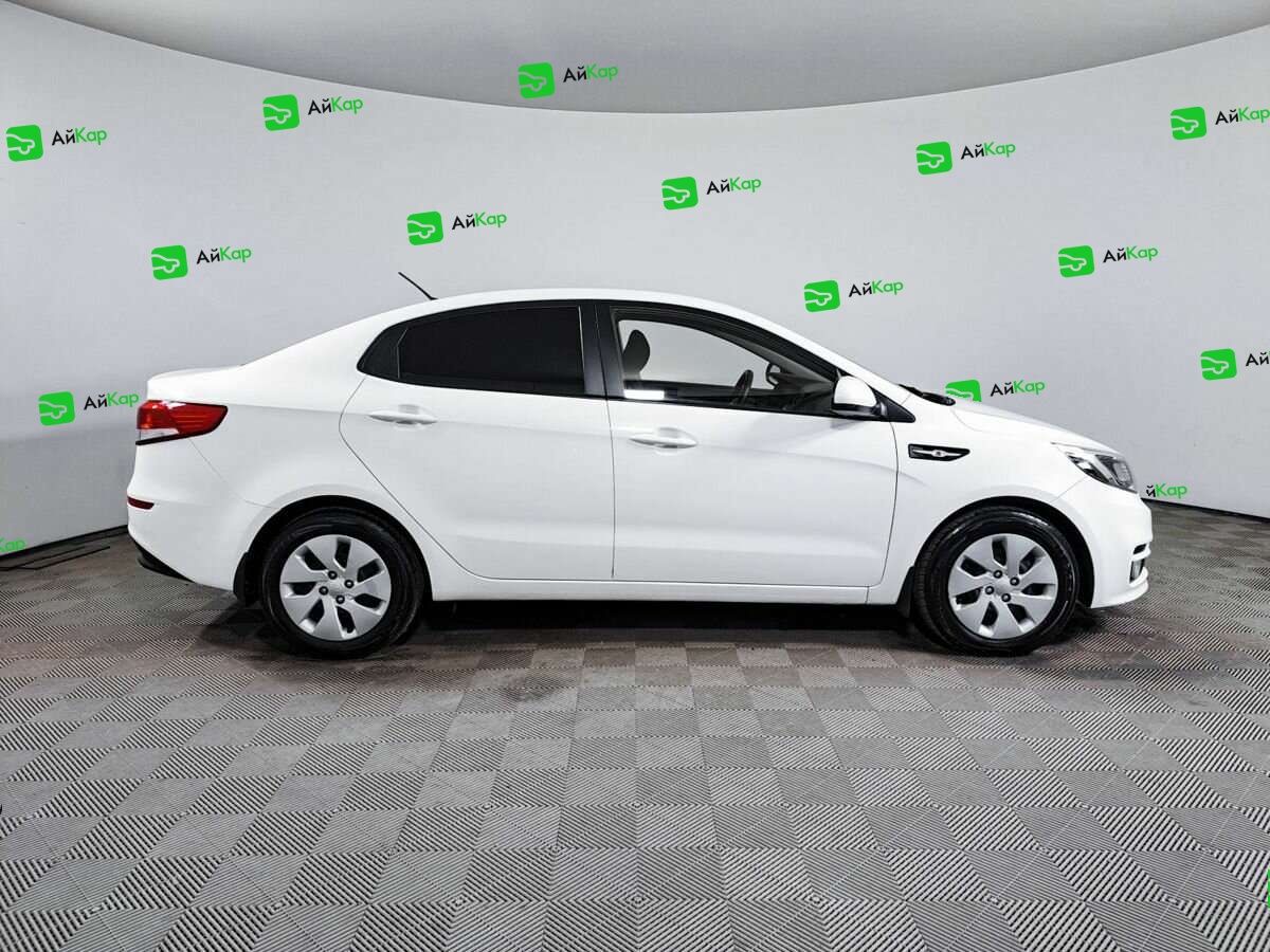 Kia Rio с пробегом — 2016 год. Фото: #3