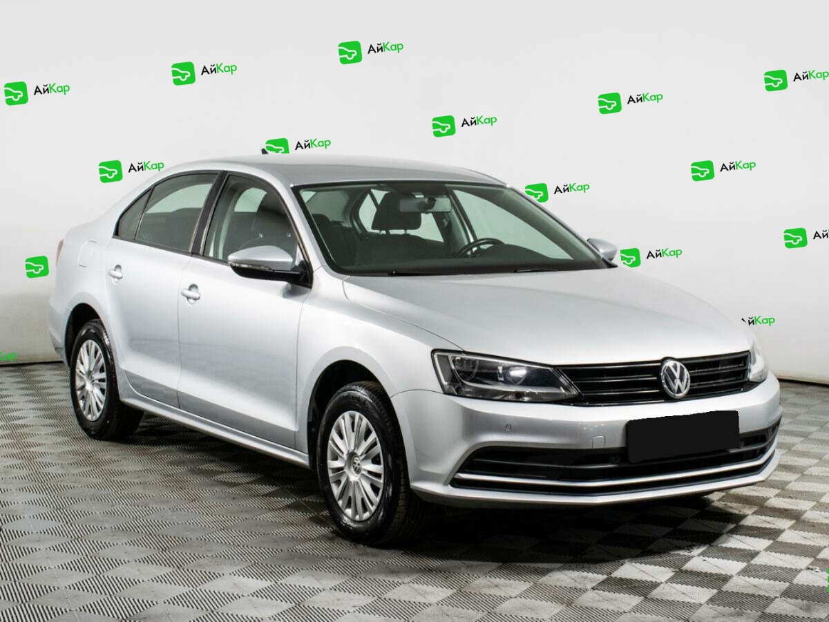 Volkswagen Jetta с пробегом — 2018 год. Фото: #2