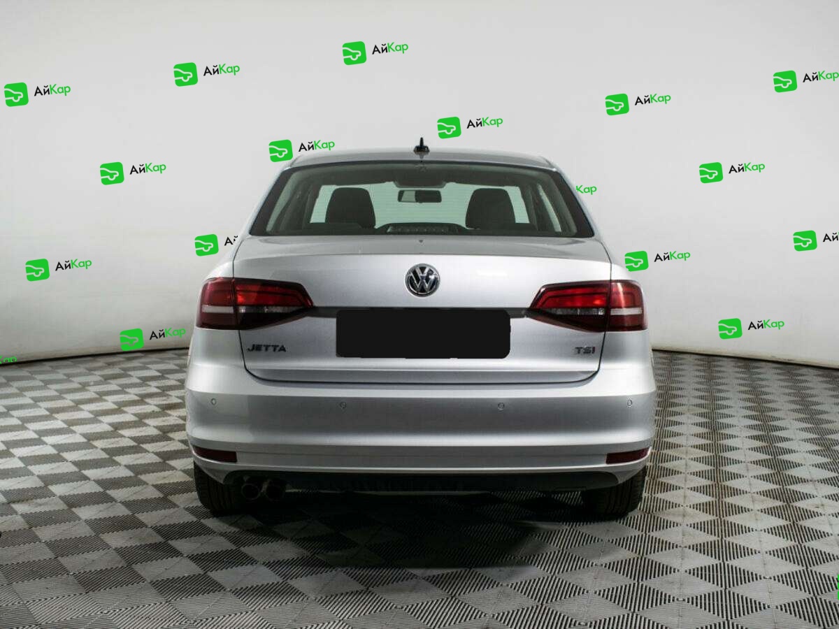 Volkswagen Jetta с пробегом — 2018 год. Фото: #5