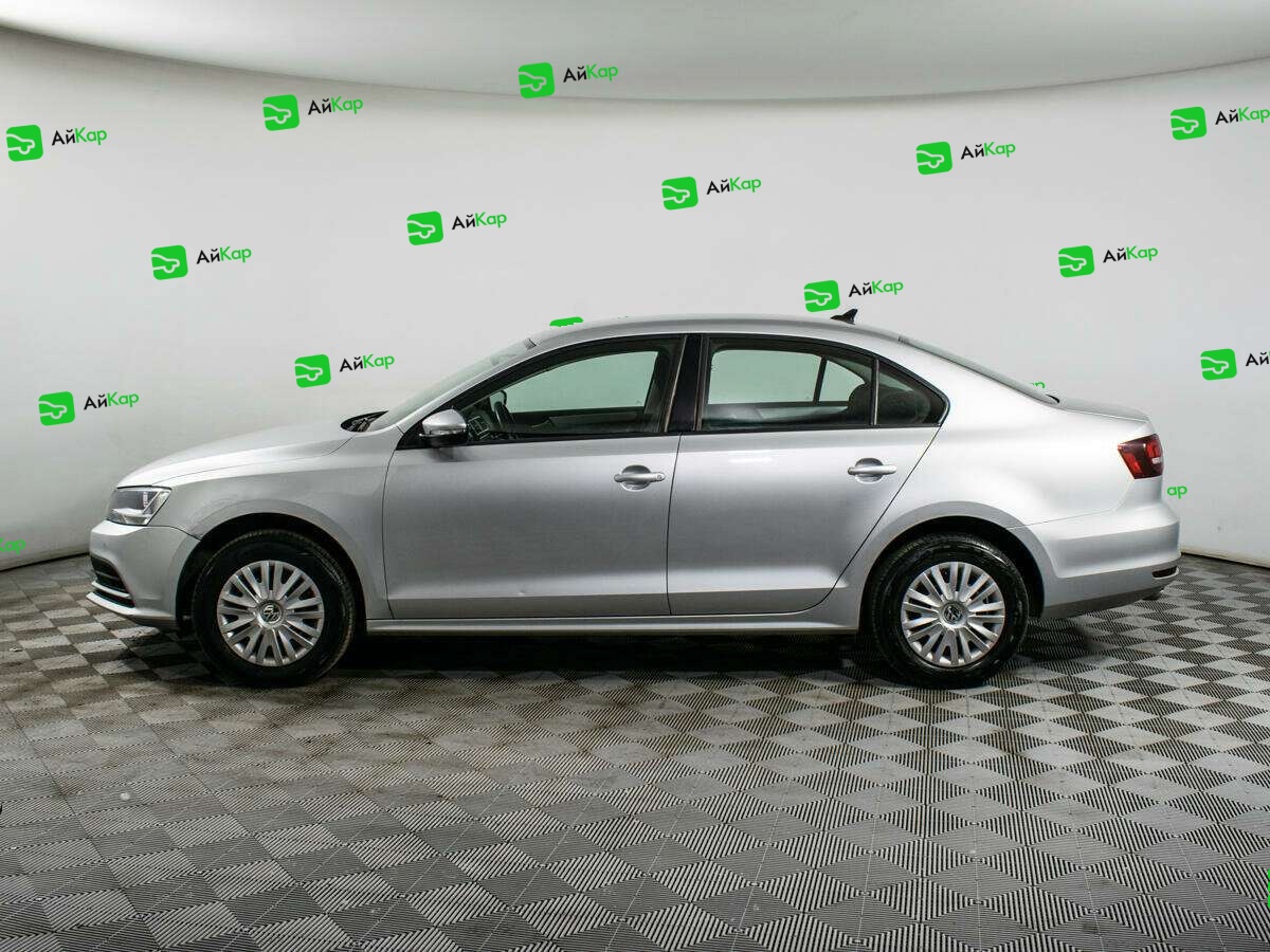 Volkswagen Jetta с пробегом — 2018 год. Фото: #7