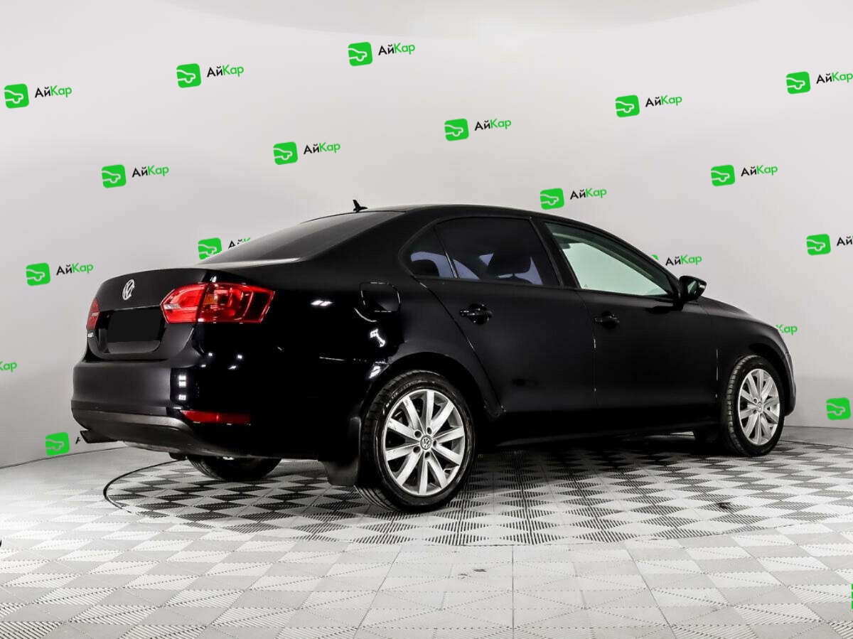 Volkswagen Jetta с пробегом — 2014 год. Фото: #4