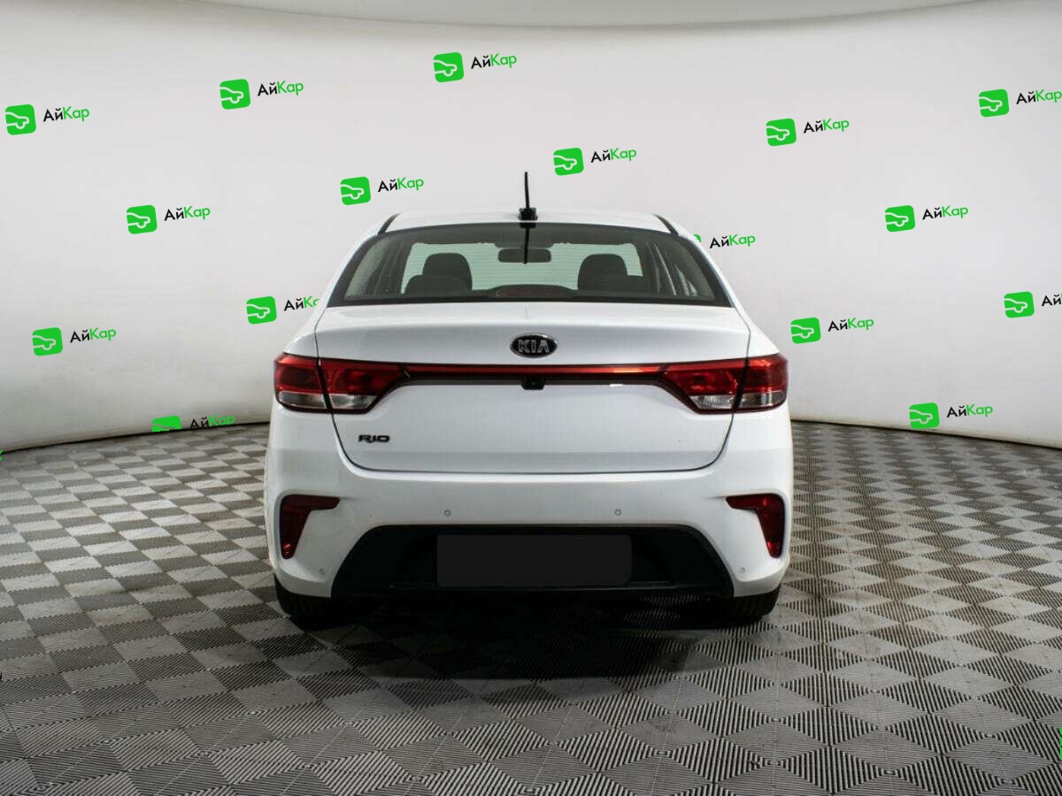 Kia Rio с пробегом — 2018 год. Фото: #4