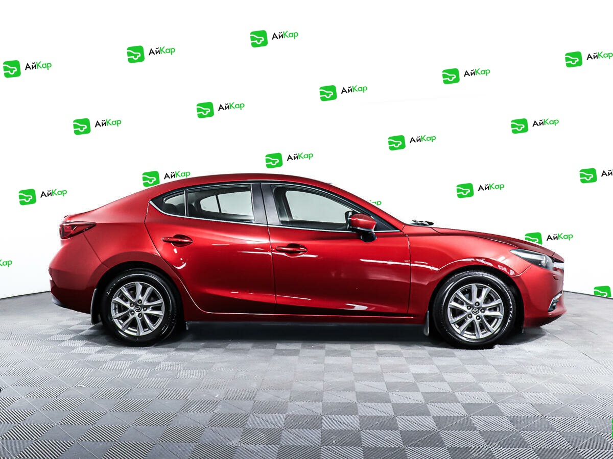 Mazda 3 с пробегом — 2018 год. Фото: #3