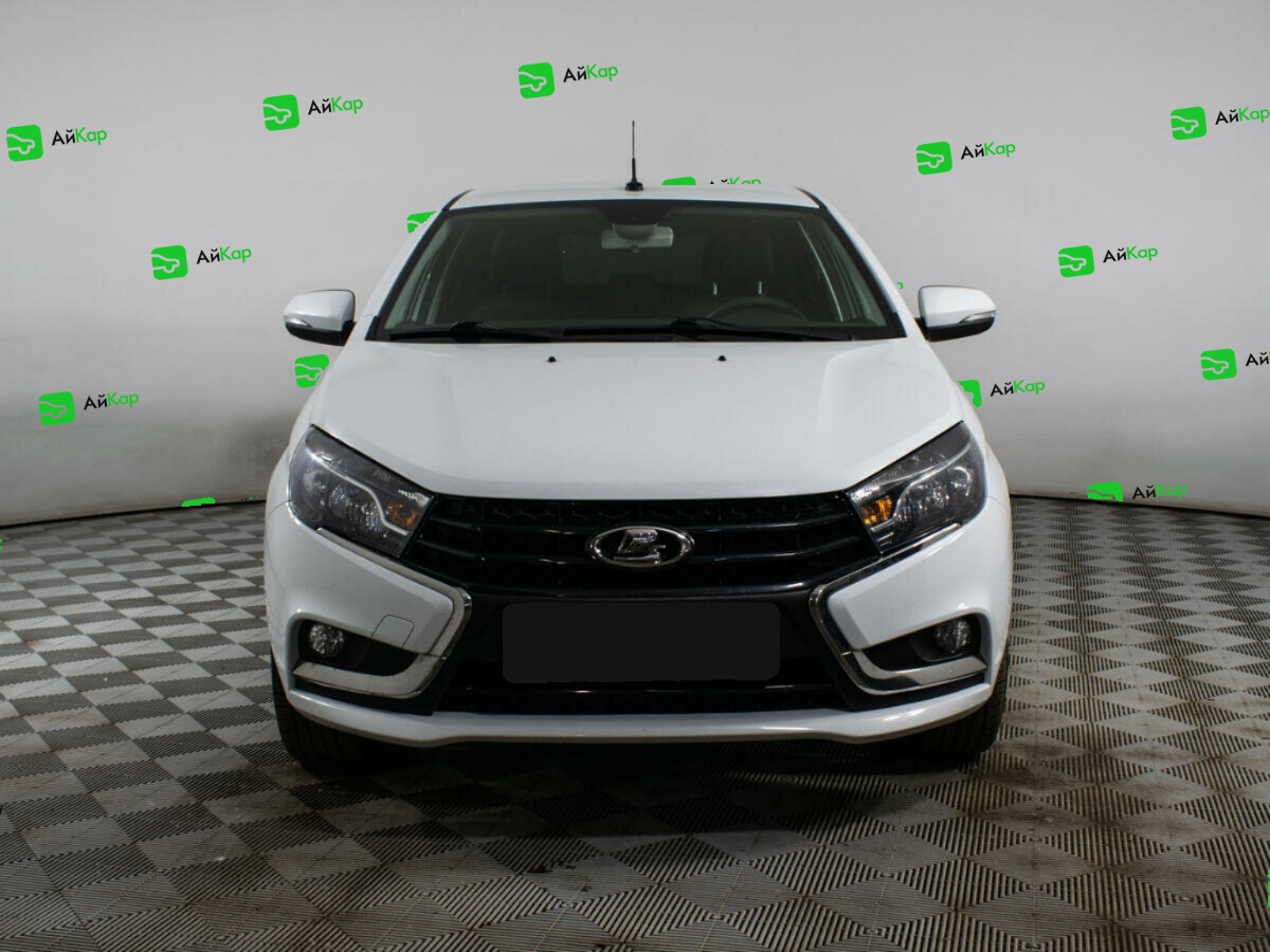 Lada (ВАЗ) Vesta с пробегом — 2018 год. Фото: #1