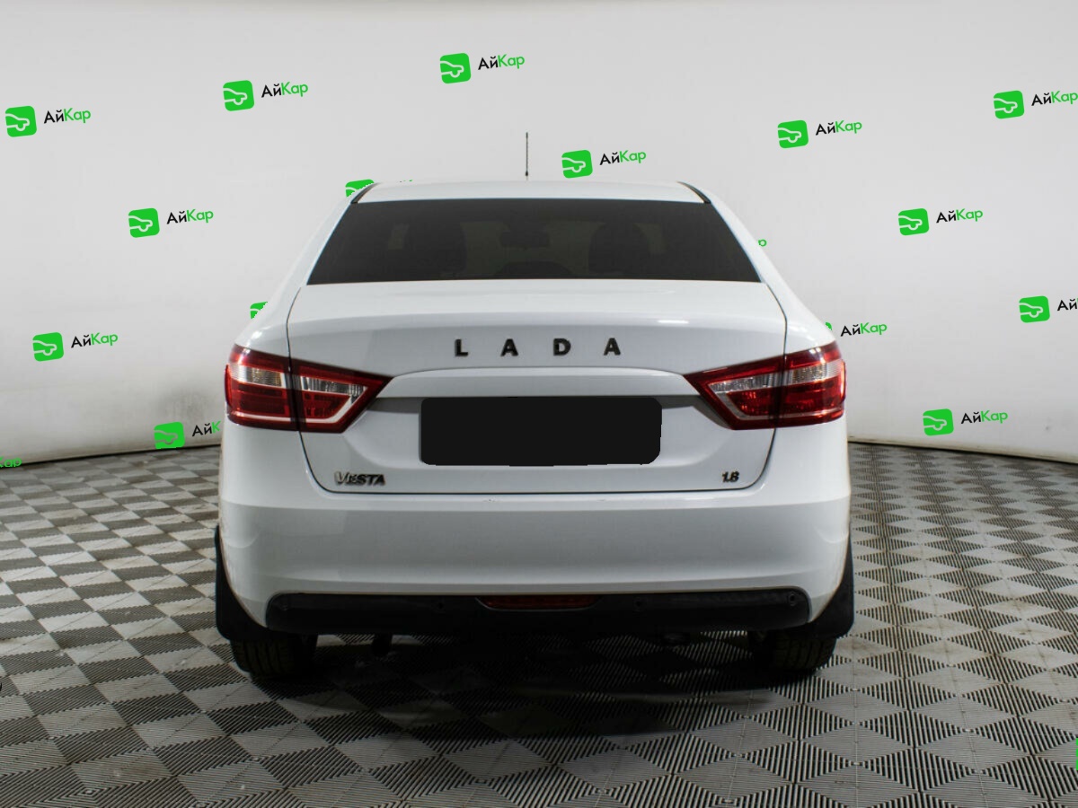 Lada (ВАЗ) Vesta с пробегом — 2018 год. Фото: #4