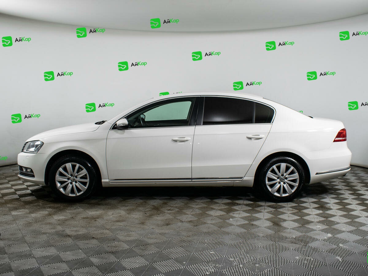Volkswagen Passat с пробегом — 2014 год. Фото: #6