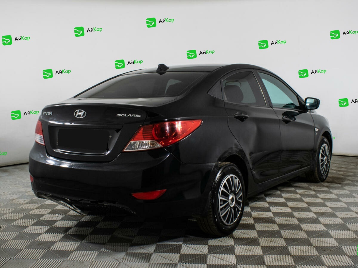 Hyundai Solaris с пробегом — 2013 год. Фото: #4